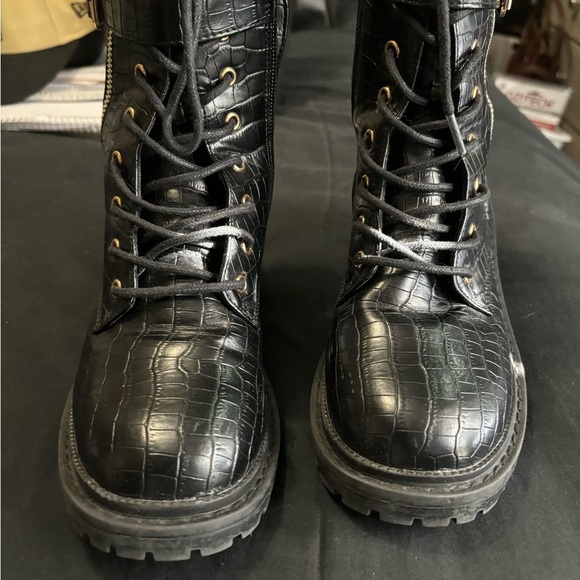 Nordstrom Rack Size 6 Black Croco Brand New Zip Up Women’s Heeled Runner Boots - Picture 2 of 16